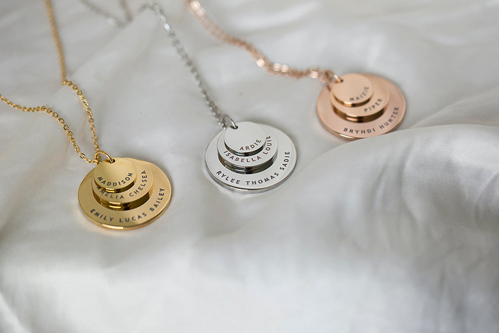 Round Pendant Necklaces