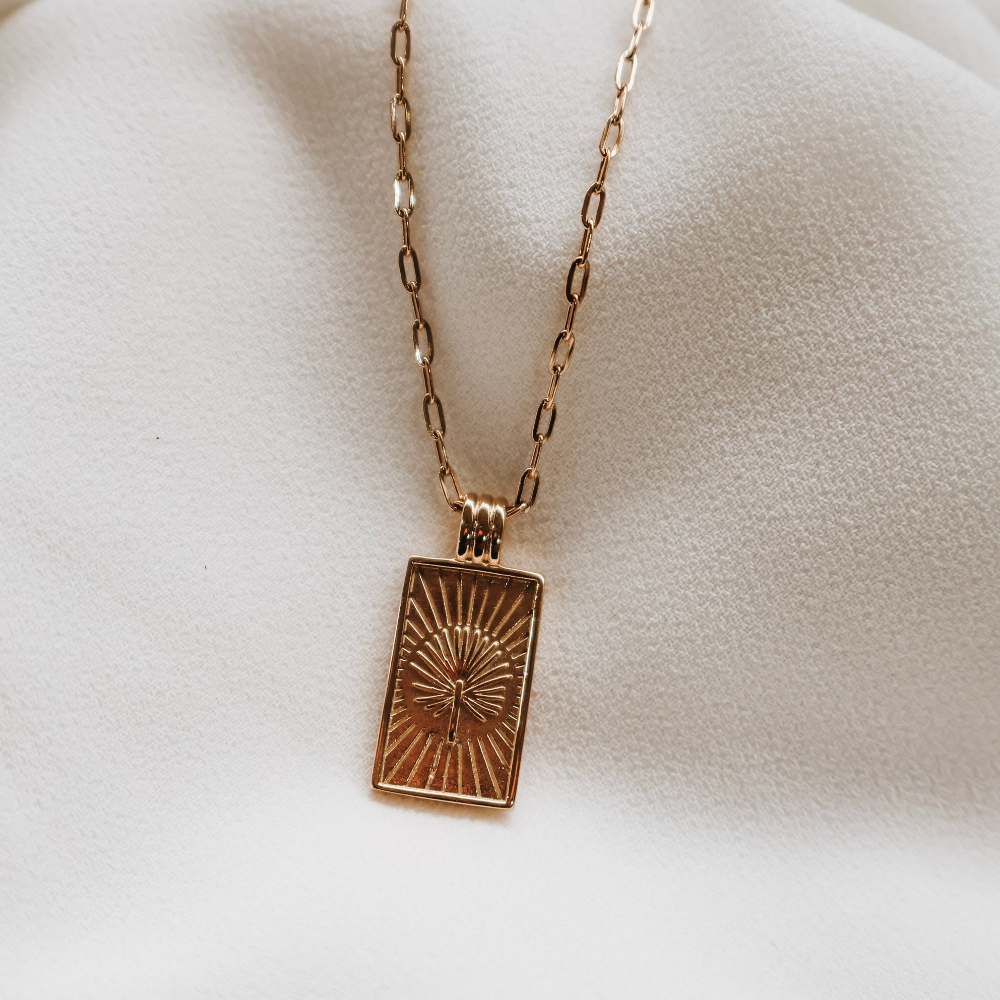 Palm Necklace