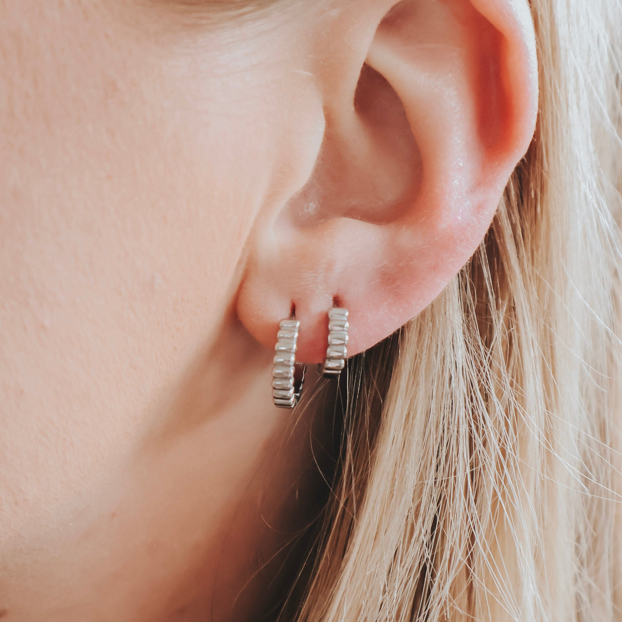 Ribbed Hoops