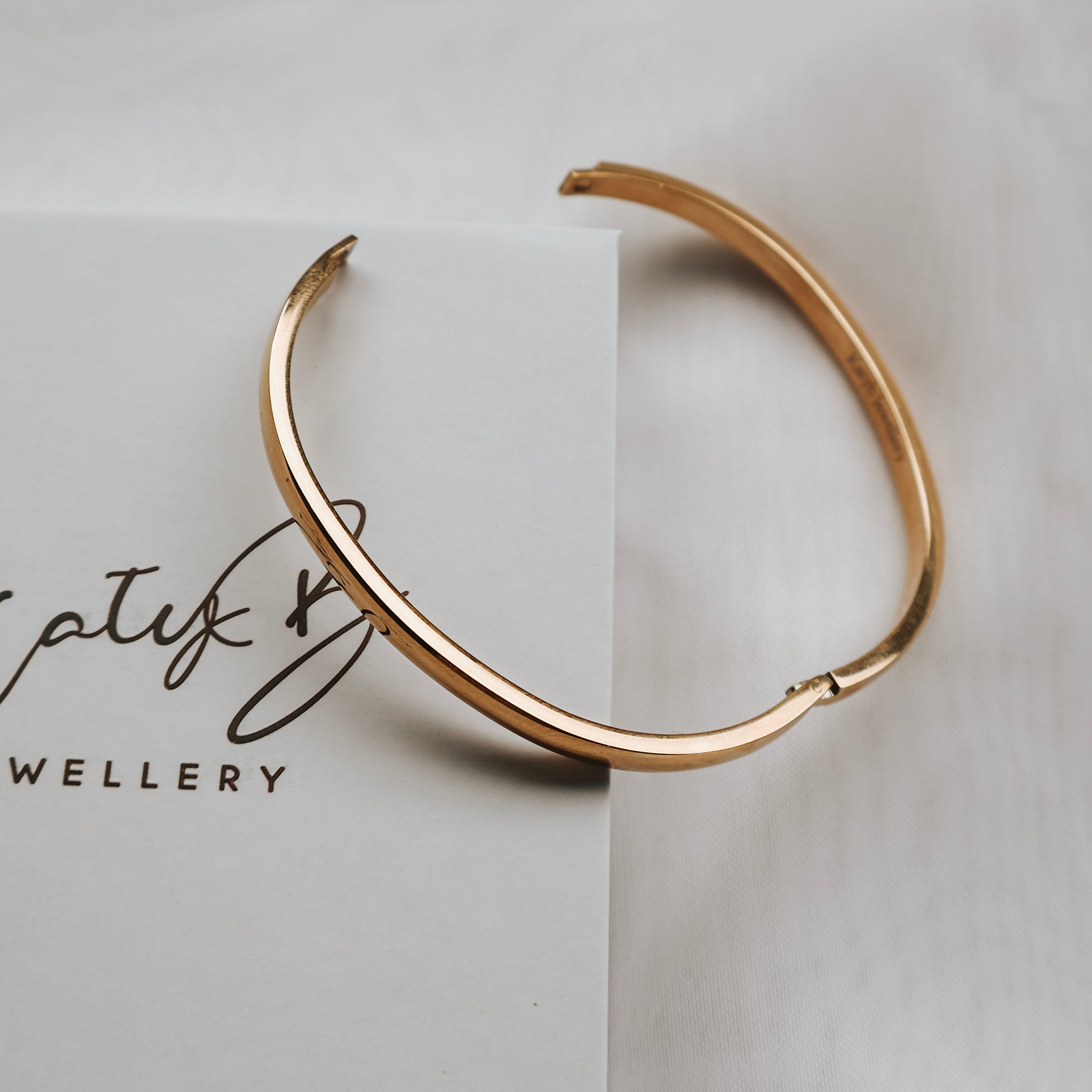 Oval Bangle