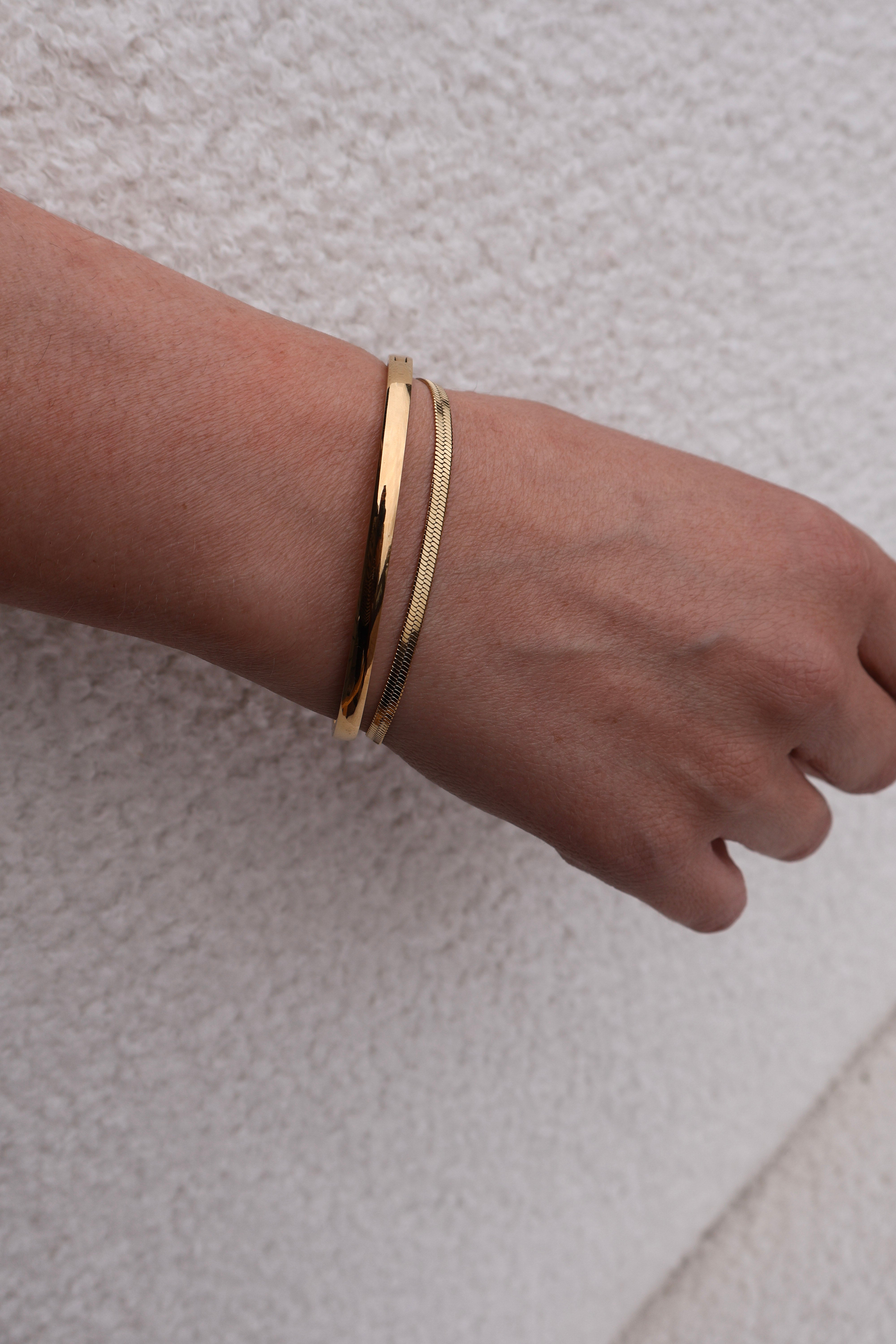 Oval Bangle + Bracelet Bundle