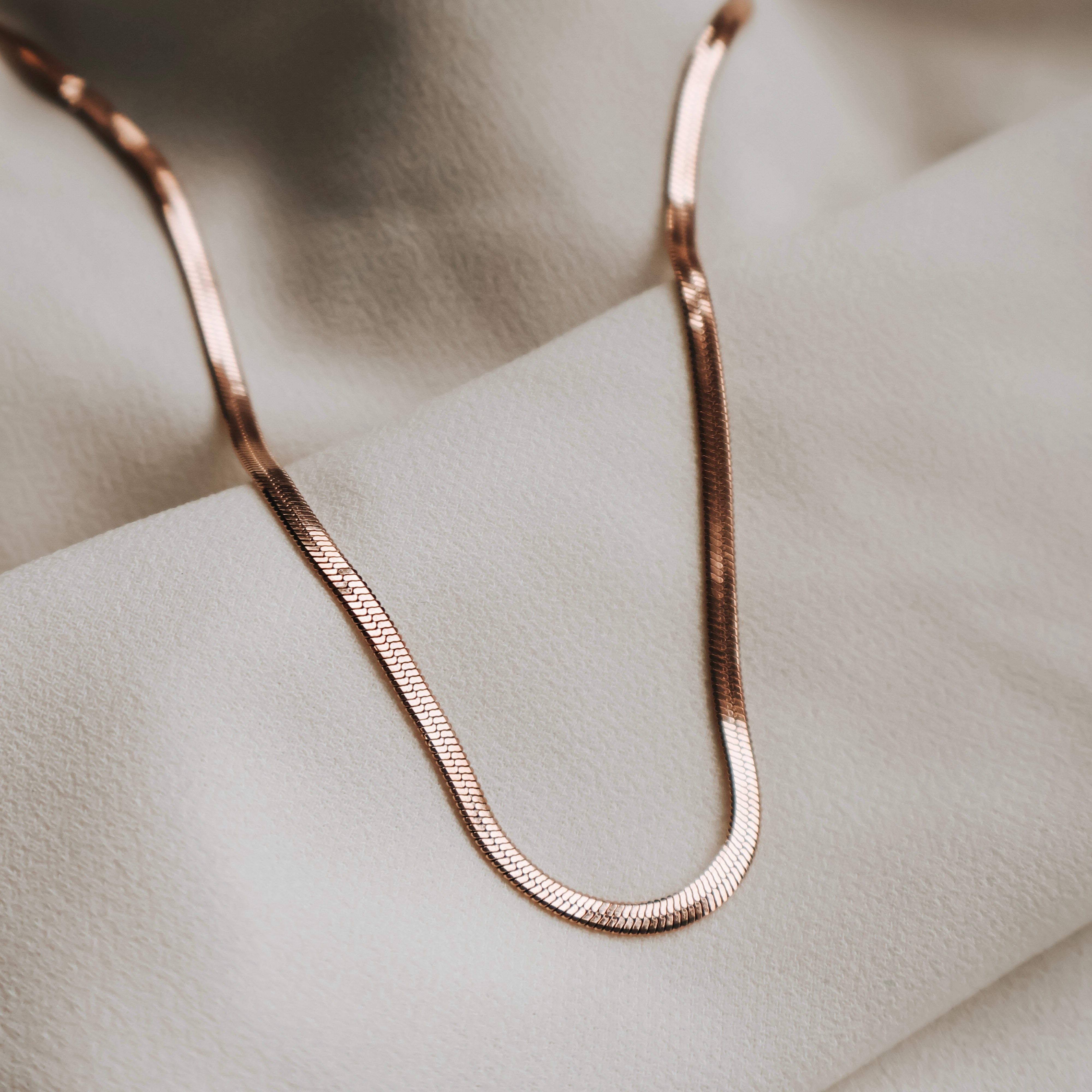 ROSE GOLD Snake Chain