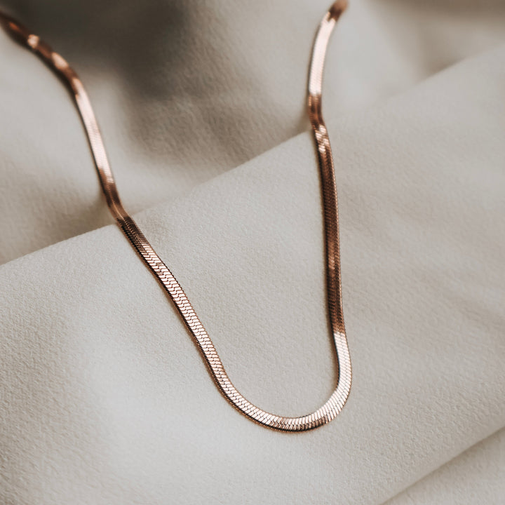 ROSE GOLD Snake Chain
