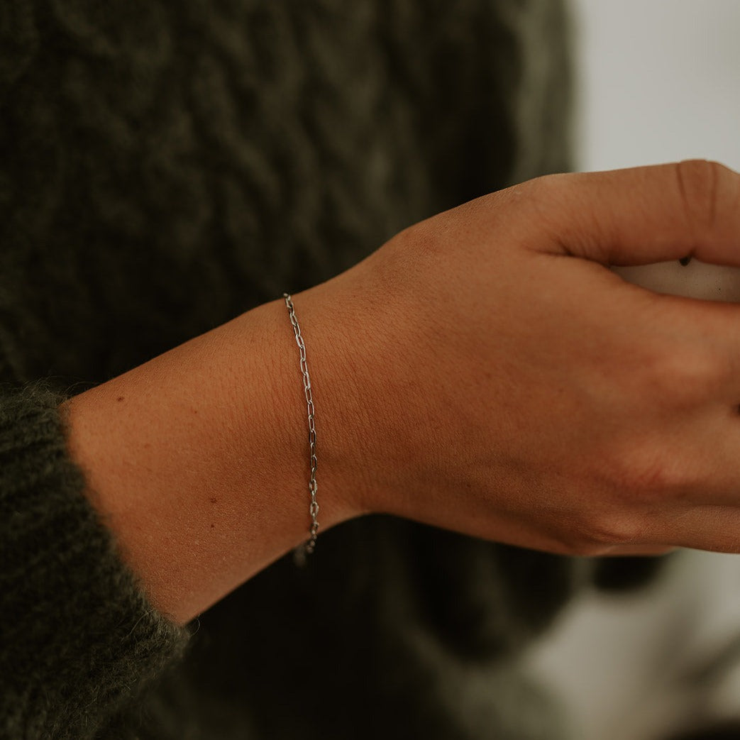 Mini Paperclip Chain Bracelet