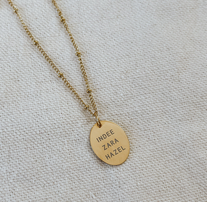 Deluxe Large Oval Necklace